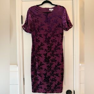Calvin Klein Flutter Sleeve Floral Textured Dress